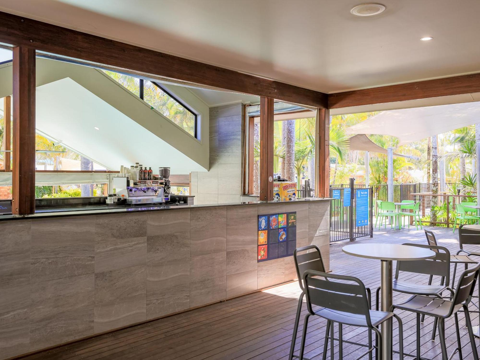 Nrma Blue Dolphin Yamba Holiday Resort Eksteriør bilde